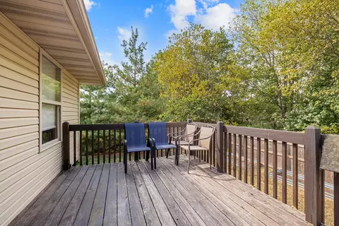 Exterior - 3253 E Colonial St, Republic, MO 65738 photo 2 of 3