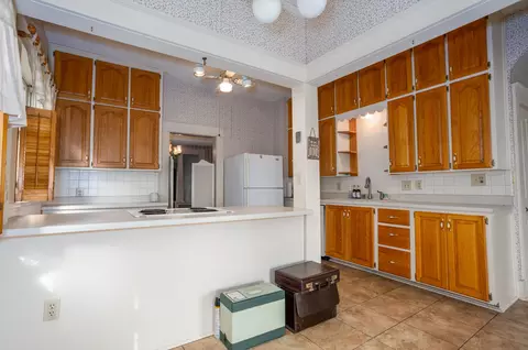 Kitchen - 516 N Pine Ave, Republic, MO 65738 photo 4 of 5
