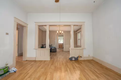 Living - 516 N Pine Ave, Republic, MO 65738 photo 2 of 2