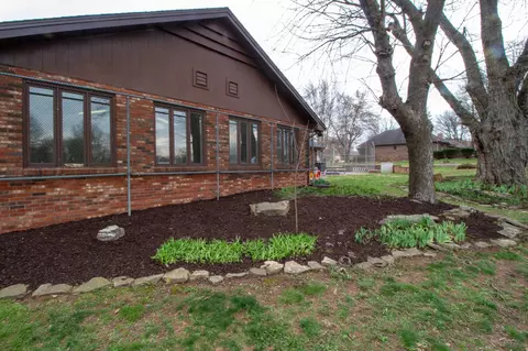 Exterior - 8420 Interlochen Dr, Nixa, MO 65714 photo 19 of 24