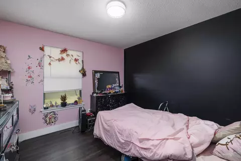 Bedroom - 212 E Deanna Ln, Nixa, MO 65714 photo 6 of 7