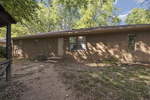 Exterior - 212 E Deanna Ln, Nixa, MO 65714 photo 2 of 5