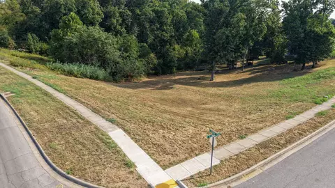 857 E Richmond Way, Nixa, MO 65714 photo 3