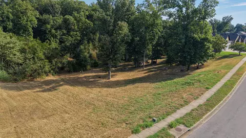 859 E Richmond Way, Nixa, MO 65714 photo 3