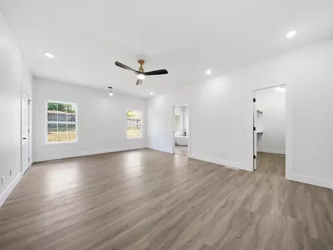 Bedroom - 2511 N Skyview Lane Ln, Ozark, MO 65721 photo 1 of 11