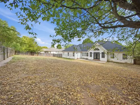 Exterior - 2511 N Skyview Lane Ln, Ozark, MO 65721 photo 6 of 10