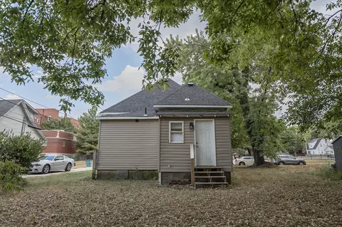 Exterior - 1015 N Concord Ave, Springfield, MO 65802 photo 3 of 5