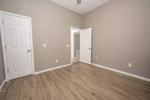 Bedroom - 1015 N Concord Ave, Springfield, MO 65802 photo 3 of 4