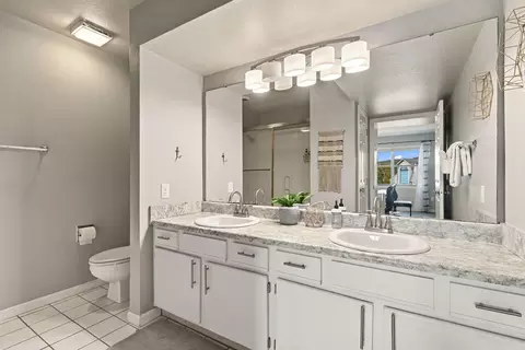 Bath - 169 Highland Dr UNIT 7, Branson, MO 65616 photo 1 of 6