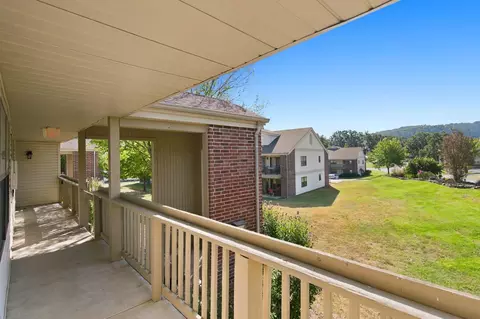 Exterior - 169 Highland Dr UNIT 7, Branson, MO 65616 photo 3 of 10