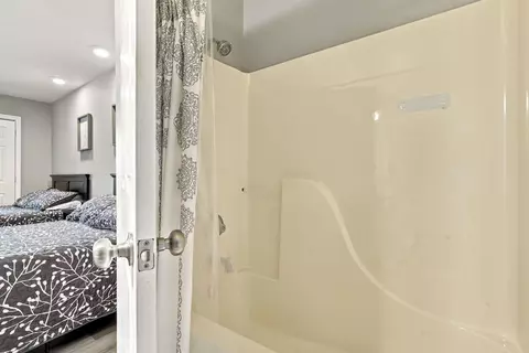 Bath - 169 Highland Dr UNIT 7, Branson, MO 65616 photo 6 of 6