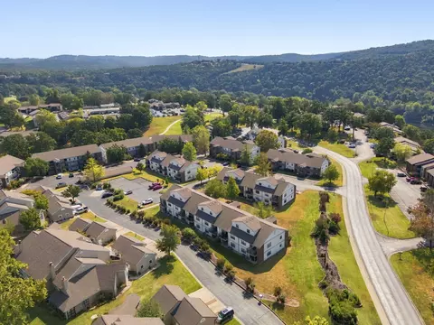 View/Area - 169 Highland Dr UNIT 7, Branson, MO 65616 photo 3 of 6