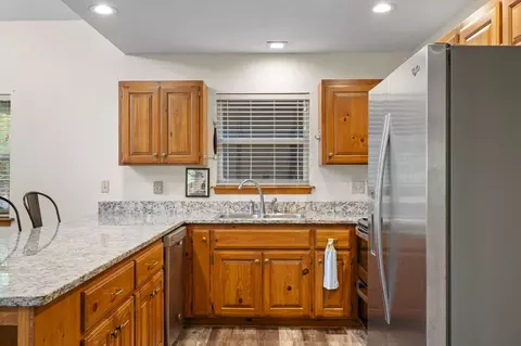 Kitchen - 660 Ellison St, Branson, MO 65616 photo 2 of 5