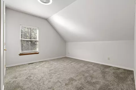 Bedroom - 660 Ellison St, Branson, MO 65616 photo 3 of 4