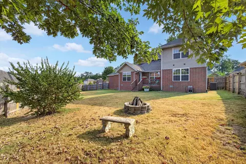 Exterior - 3291 N Eakins Ave, Springfield, MO 65803 photo 8 of 9
