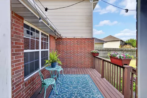 Exterior - 3291 N Eakins Ave, Springfield, MO 65803 photo 7 of 9