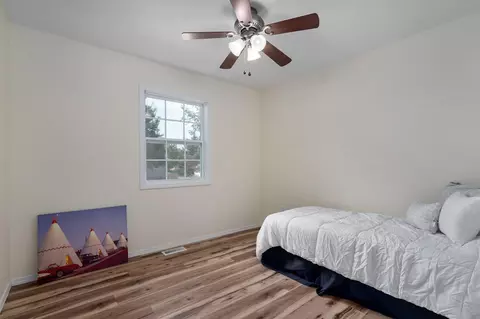 Bedroom - 1208 S 17th Ave, Ozark, MO 65721 photo 3 of 3