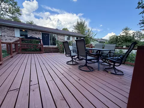 Exterior - 205 N Harrison St, Mountain View, MO 65548 photo 12 of 36