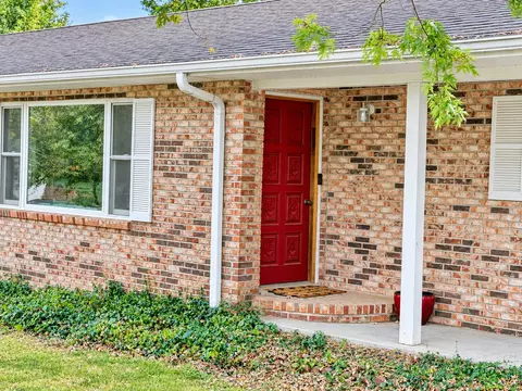 Other - 205 N Harrison St, Mountain View, MO 65548 photo 2 of 18