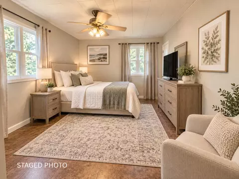Bedroom - 205 N Harrison St, Mountain View, MO 65548 photo 7 of 7