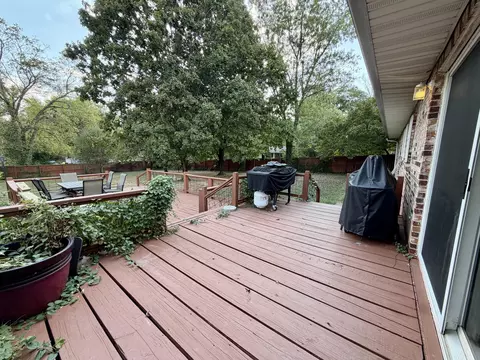 Exterior - 205 N Harrison St, Mountain View, MO 65548 photo 11 of 36