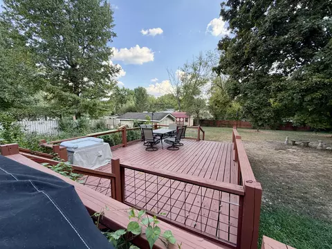 Exterior - 205 N Harrison St, Mountain View, MO 65548 photo 10 of 36