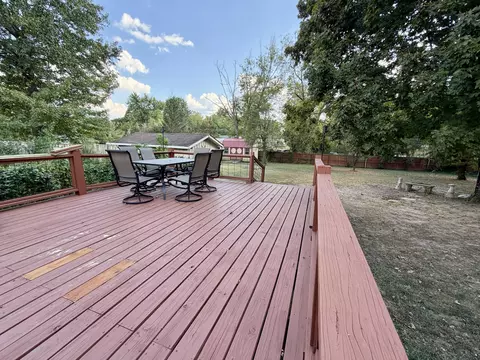 Exterior - 205 N Harrison St, Mountain View, MO 65548 photo 14 of 36