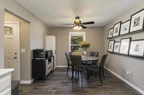 Dining - 4230 W Madison St, Springfield, MO 65802 photo 2 of 2