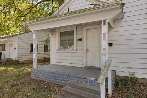 Exterior - 1216 W Harrison St, Springfield, MO 65806 photo 4 of 9