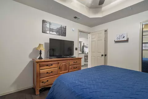 Bedroom - 75 Leaning Tree Cir #5, Branson, MO 65616 photo 4 of 4
