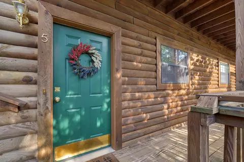 Exterior - 75 Leaning Tree Cir #5, Branson, MO 65616 photo 2 of 6