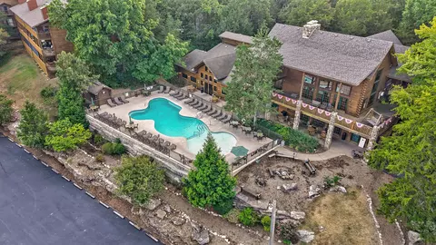 Exterior - 75 Leaning Tree Cir #5, Branson, MO 65616 photo 6 of 6