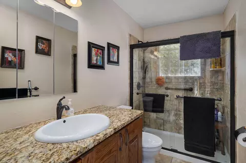 Bath - 2223 N Roosevelt Ave, Springfield, MO 65803 photo 1 of 3