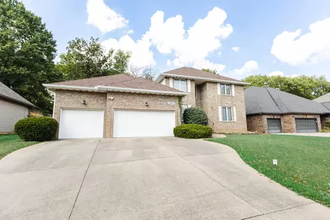 Exterior - 4883 S Buckingham Ln, Springfield, MO 65810 photo 5 of 5