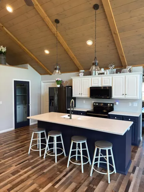 Kitchen - 125 Dunn Rd, Walnut Shade, MO 65771 photo 2 of 2
