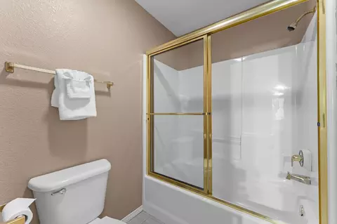 Bath - 530 Spring Creek Rd #12, Branson, MO 65616 photo 5 of 5