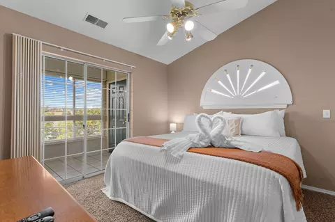 Bedroom - 530 Spring Creek Rd #12, Branson, MO 65616 photo 4 of 10