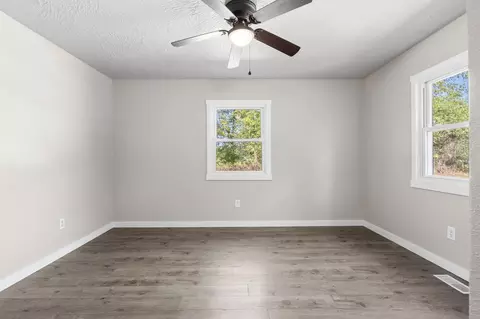 Bedroom - 761 E Dade 154, Everton, MO 65646 photo 2 of 4