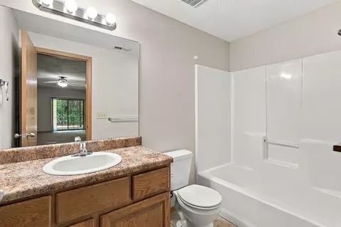 Bath - 1981 S Farm Road 123, Springfield, MO 65807 photo 5 of 5