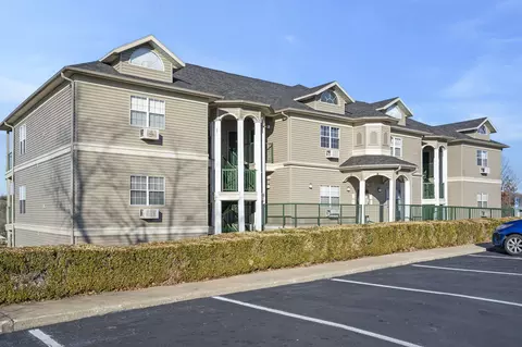 Exterior - 835 Fairview St #1, Branson, MO 65616 photo 2 of 2