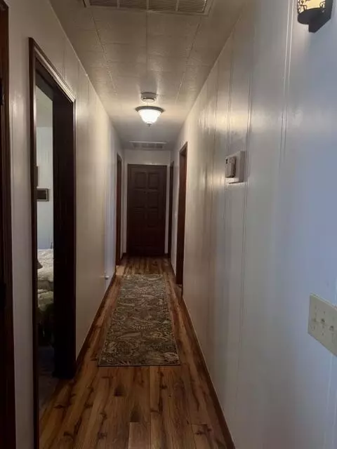 Entry Way - 1208 Cooper Ave, Ava, MO 65608 photo 4 of 4