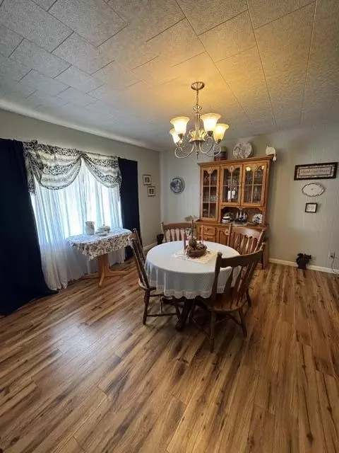 Dining - 1208 Cooper Ave, Ava, MO 65608 photo 2 of 2