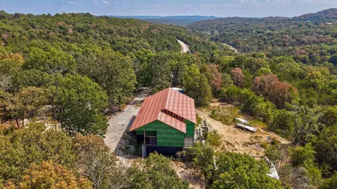 Exterior - 855 El Monte Rd, Branson, MO 65616 photo 1 of 5