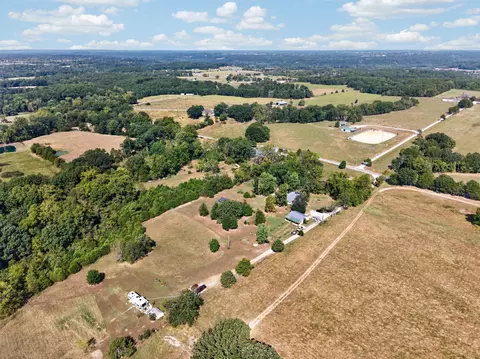 View/Area - 1080 Apache Rd, Sparta, MO 65753 photo 2 of 7