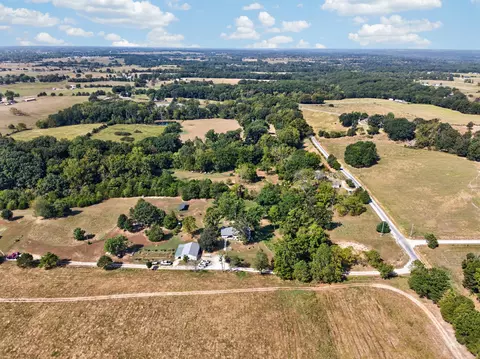 View/Area - 1080 Apache Rd, Sparta, MO 65753 photo 6 of 7