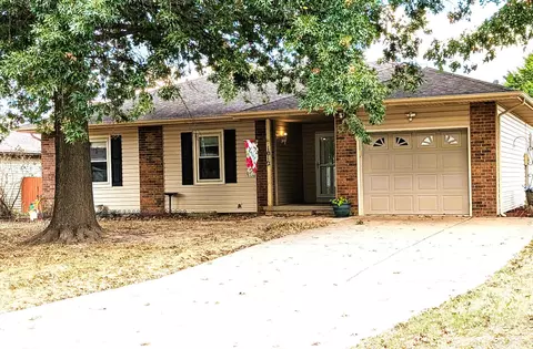 1012 N Walleye St, Nixa, MO 65714 photo 2