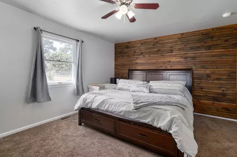 Bedroom - 7797 State Highway Cc, Exeter, MO 65647 photo 2 of 4