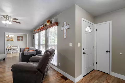 Entry Way - 7797 State Highway Cc, Exeter, MO 65647 photo 1 of 1