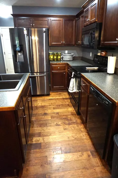 Kitchen - 230 E Lapis Ave, Republic, MO 65738 photo 2 of 2