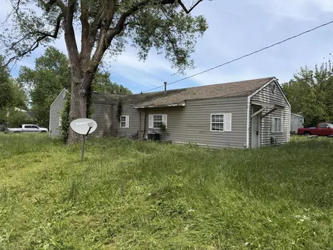 1330 W Thoman St, Springfield, MO 65803 photo 3
